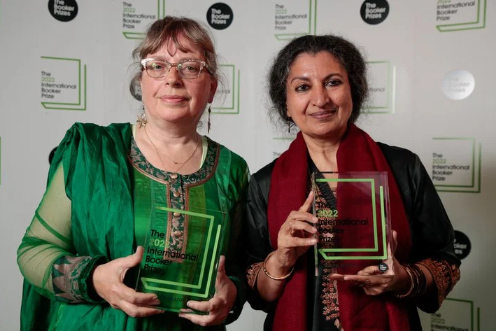 Букеровскую премию впервые получил автор на хинди