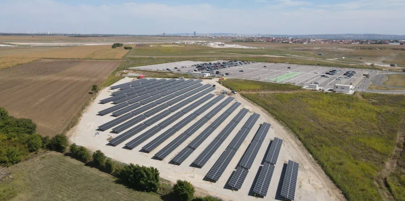 Аэропорт Белграда заканчивает строительство солнечной электростанции
