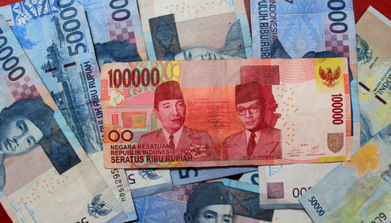 деньги в Индонезии